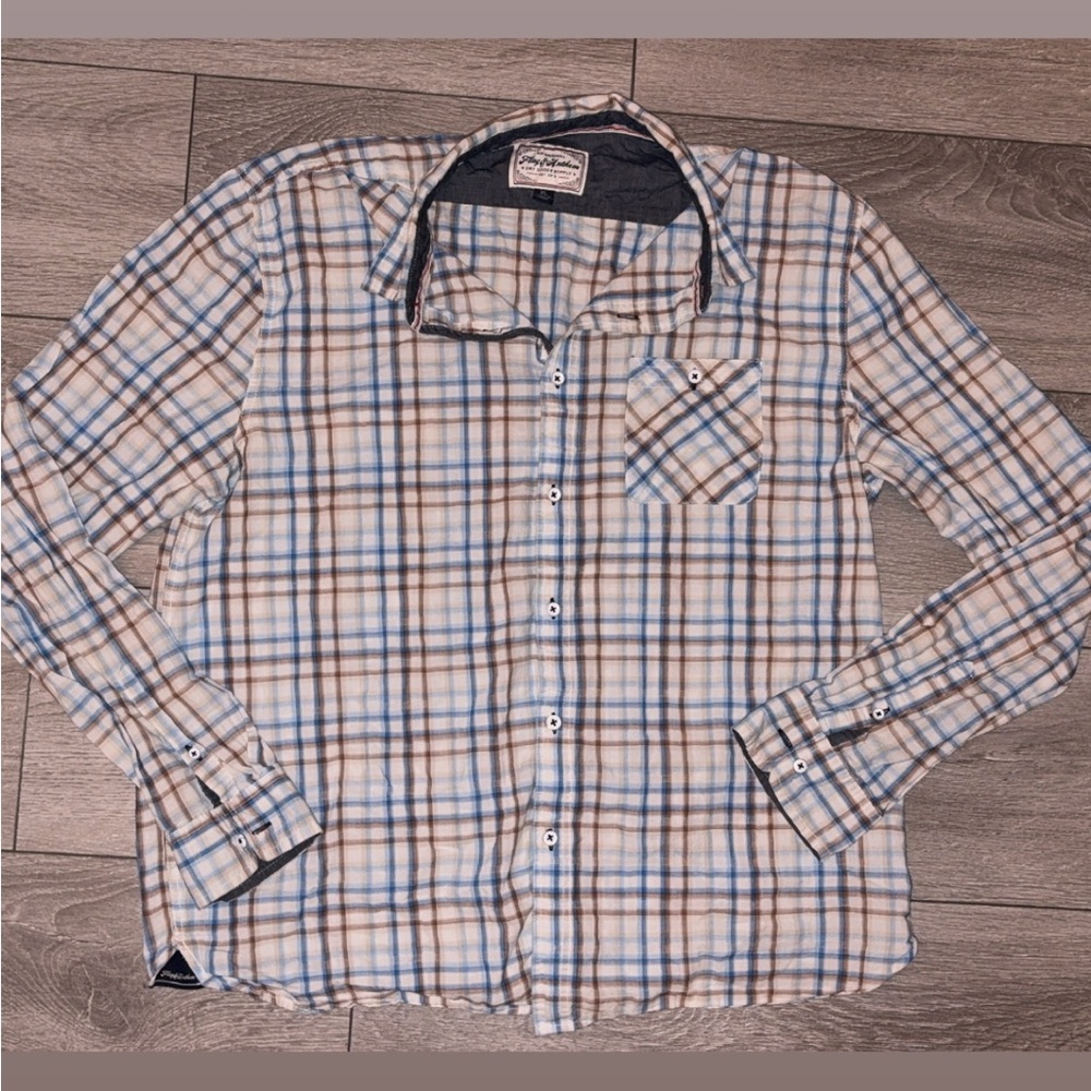 Dry Good Supply Flag & Anthem Men’s XL Button Down Plaid Shirt Long Sleeved GUC